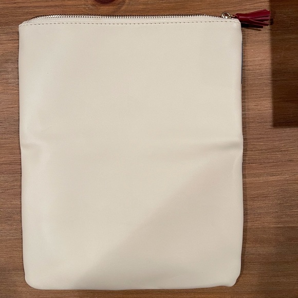 NWOT RACHEL PALLY CLUTCH - Picture 6 of 8